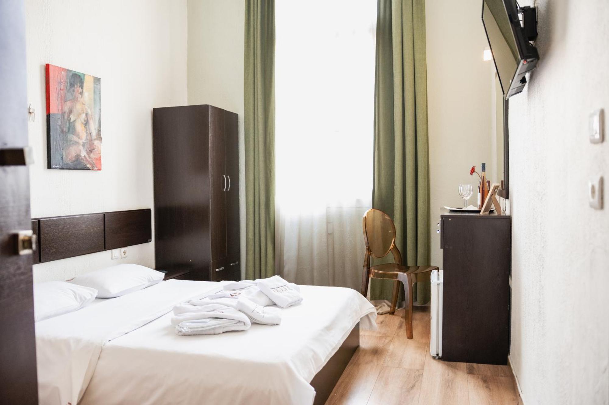 Hotel Ilisia Szaloniki Kültér fotó