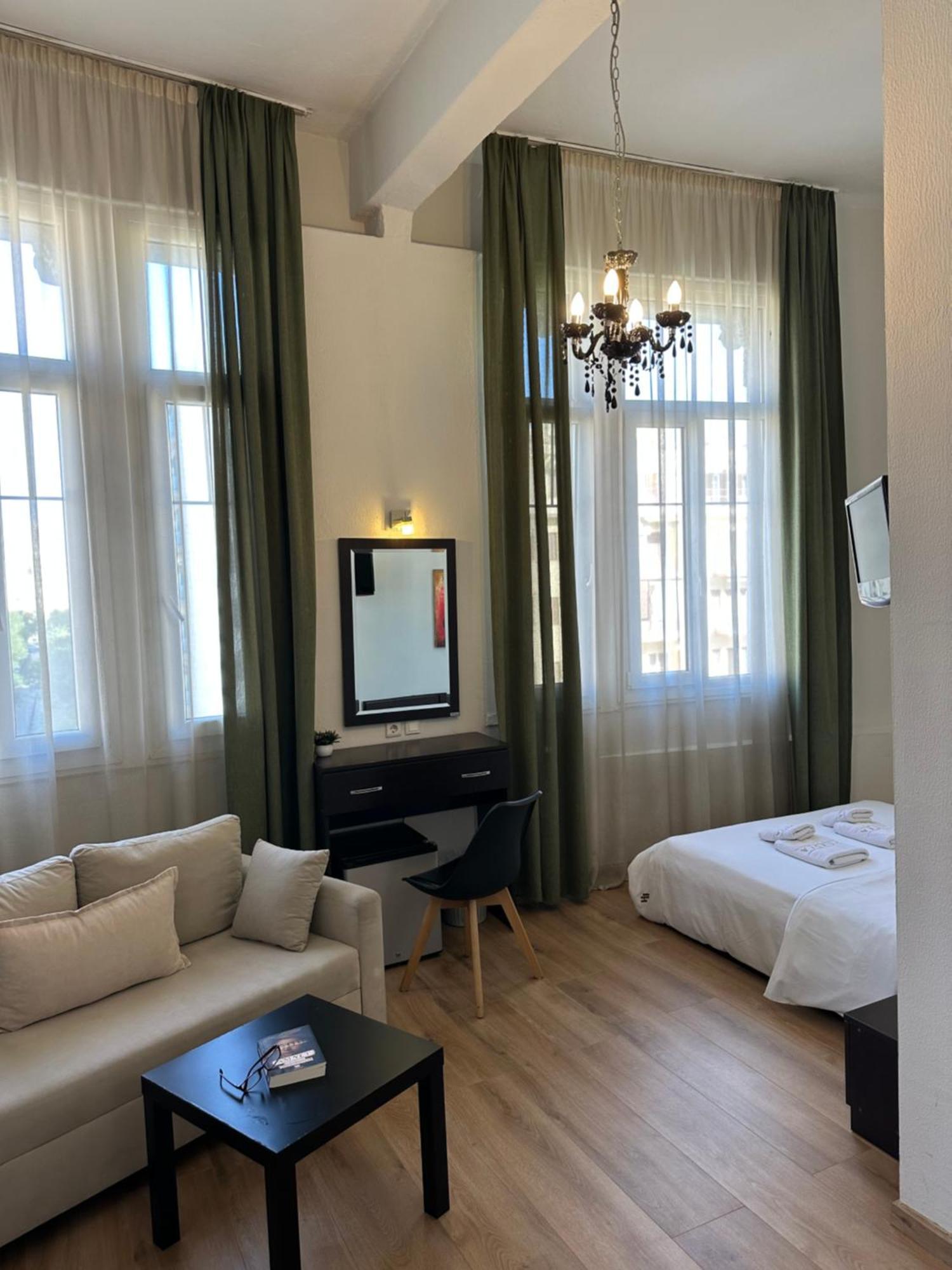 Hotel Ilisia Szaloniki Kültér fotó